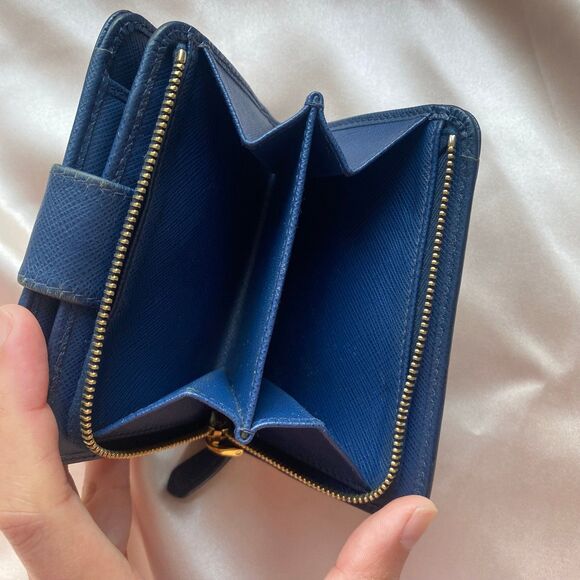 Blue Prada Wallet - Picture 6 of 7